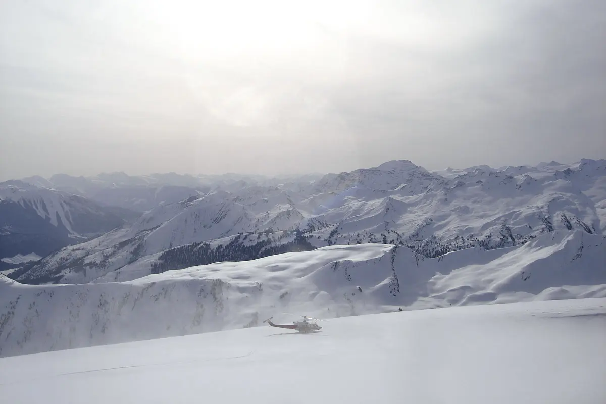 ¿en dónde practicar heliski en el mundo? Recomendaciones de un experto
