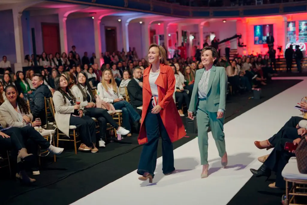 Así es la colección rojotú 2025: diseño 100 % colombiano Así es la colección rojotú 2025: diseño 100 % colombiano