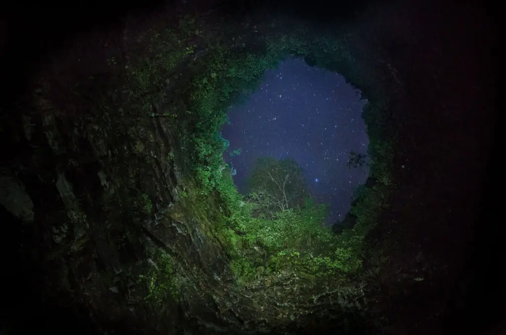 Hoyo de los pájaros cueva colombia