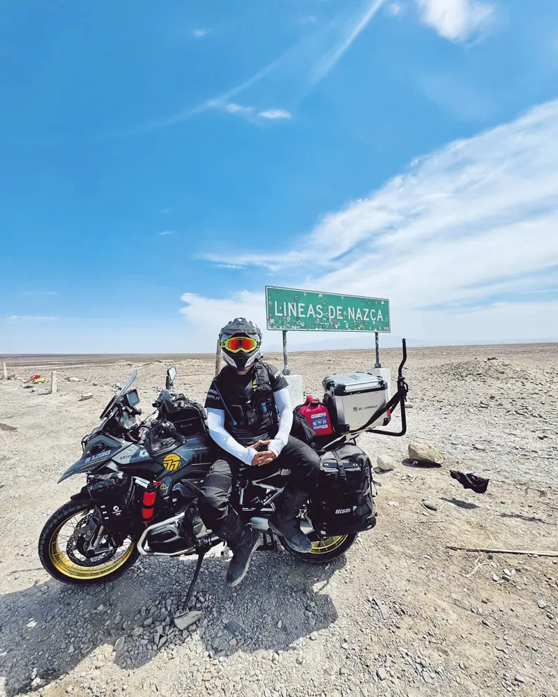 De bogotá al fin del continente: una aventura en motocicleta