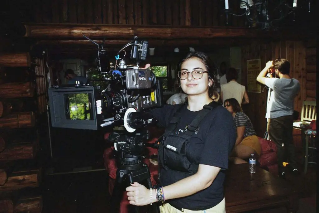 Conozca a la colombiana que triunfó en el cine paris film festival 2023 Colombiana, isabella granada, intaglio