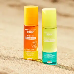 Dos protectores solares de isdin para cuidar su piel en estas vacaciones