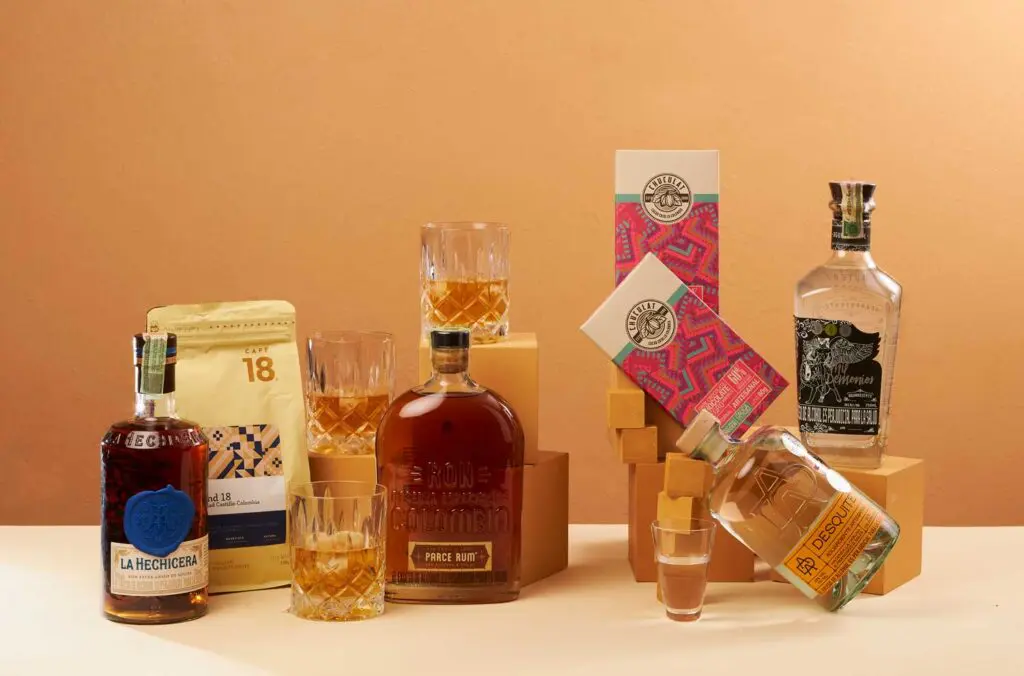 El sabor de colombia en cuatro botellas Ron parce colombia