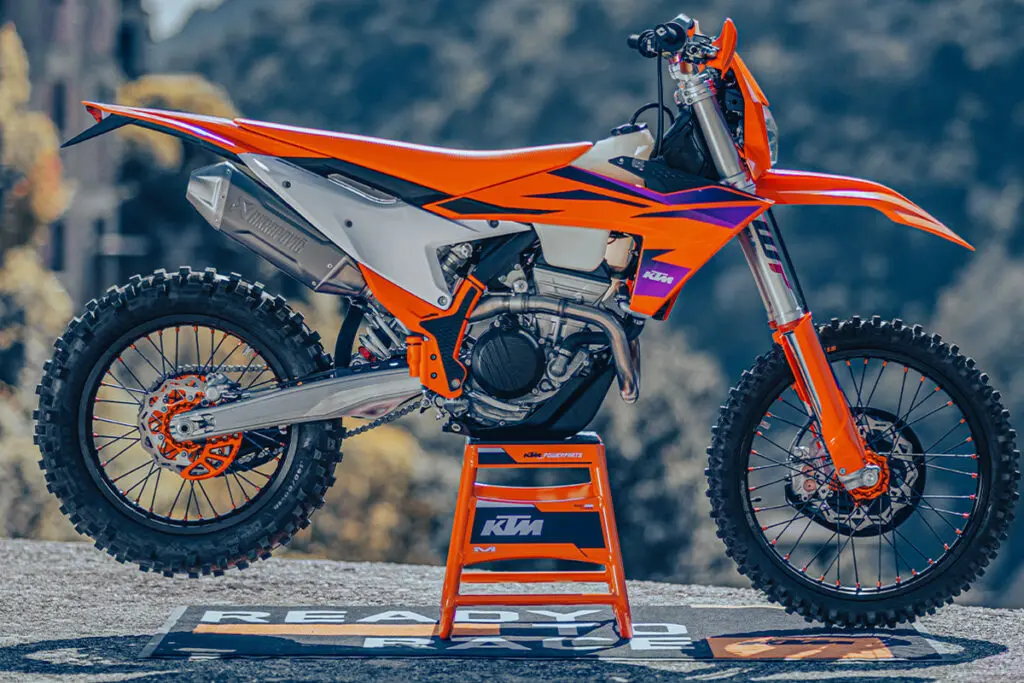 ¿cuáles son las mejores motos 350cc que se pueden conseguir en colombia? 350cc, motos, ktm