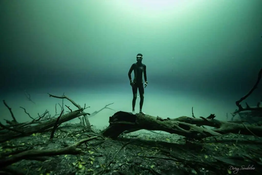 El respironauta usa la apnea como deporte pero también como terapia