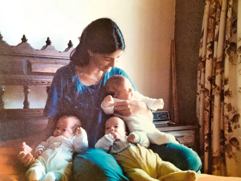 Cómo maté a mi padre: Una autoentrevista de Sara Jaramillo Klinkert