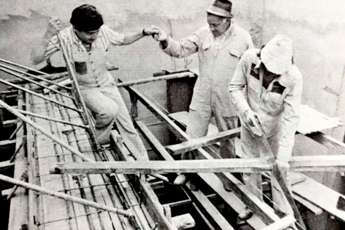 Jaime Manzur, el coleccionista de más de 700 títeres