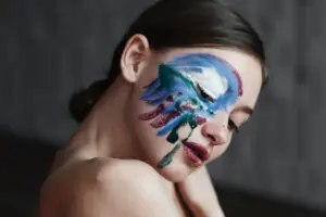 Cinco cursos online de maquillaje, peluquería y cosmética