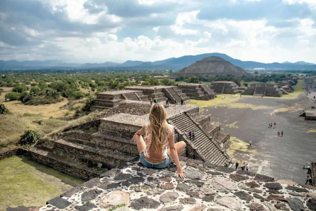 Calzada de los muertos, pueblos mágicos de México