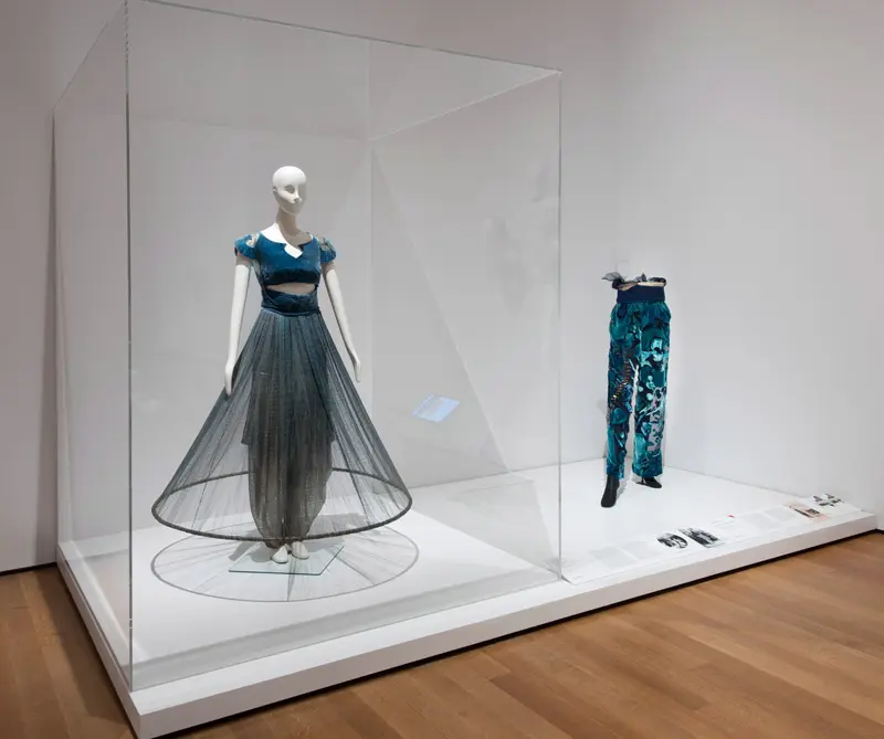 La moda desfila en un museo La moda desfila en un museo