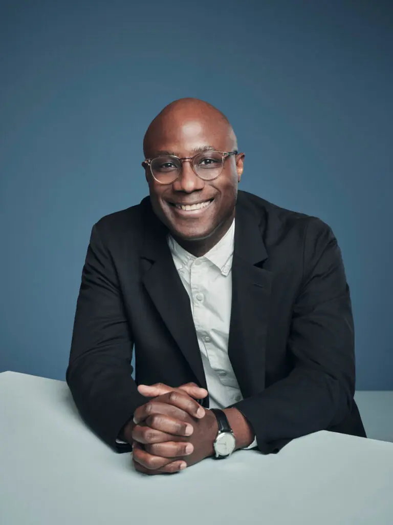 Barry jenkins revela los secretos detrás de la esperada mufasa