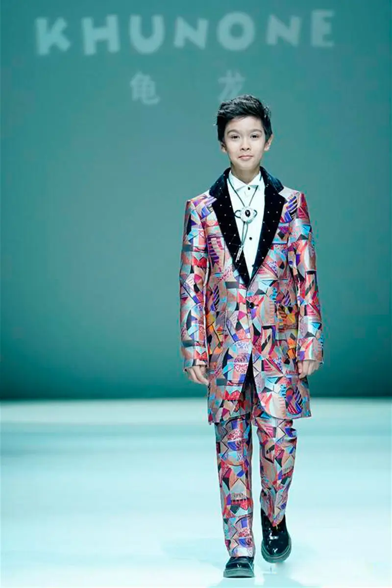 Vea las mejores colecciones de China Fashion Week