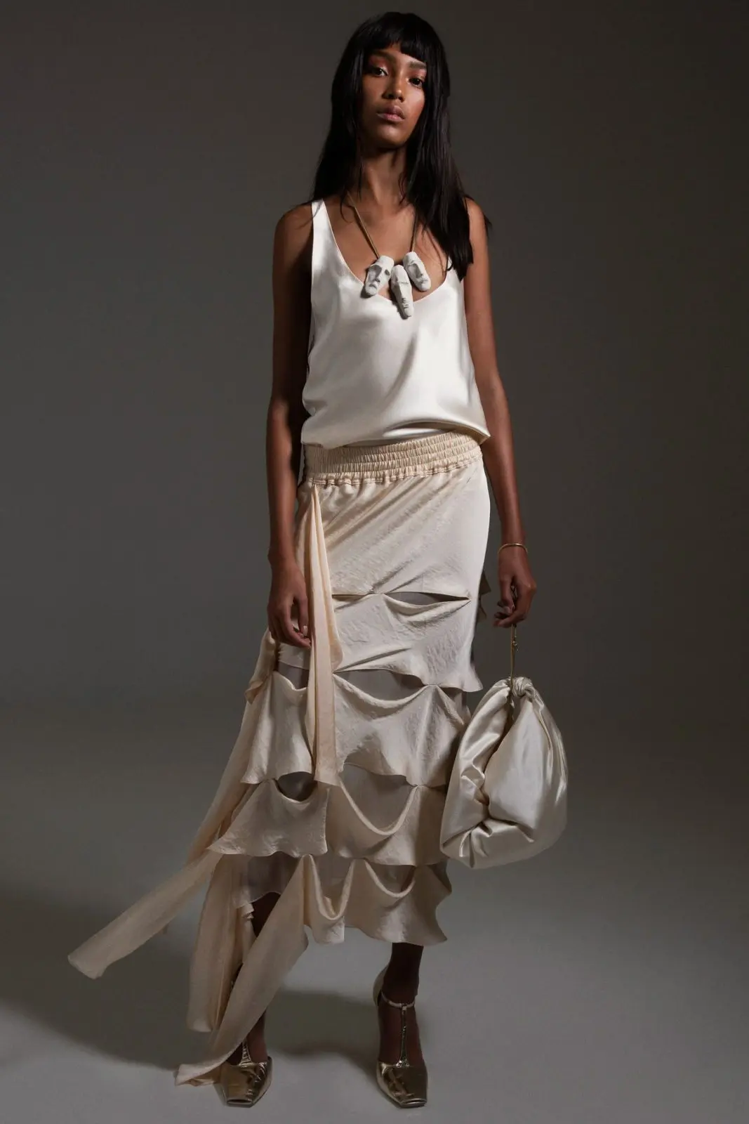 El diseñador colombiano que ha vestido a personajes como Michelle Obama y Cate Blanchett