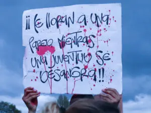 Paro Nacional: ¿Qué significa la bandera al revés?