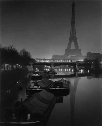 Fernando Gómez y La soledad del cuarto oscuro
