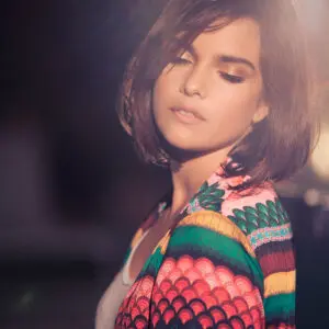 Paula Arenas: “Estas 6 canciones son un paréntesis en mi carrera” Paula Arenas: “Estas 6 canciones son un paréntesis en mi carrera”