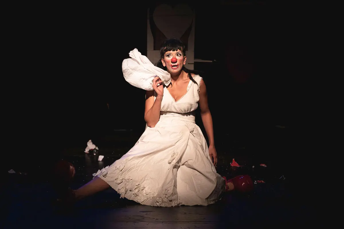 Clementina la eterna enamorada