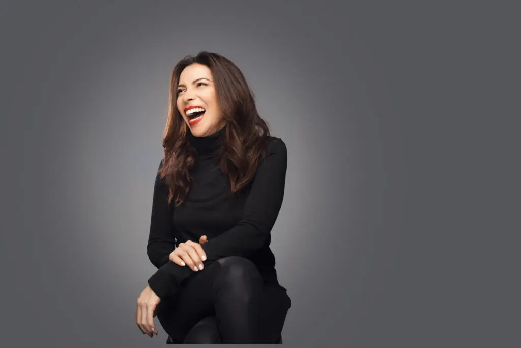 ¿por qué el humor puede salvar vidas? Entrevista con paula arcila
