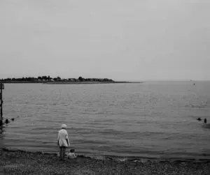 “el día de su muerte entramos todos al cuarto, estuvimos cantando y cogidos de la mano” “el día de su muerte entramos todos al cuarto, estuvimos cantando y cogidos de la mano”
