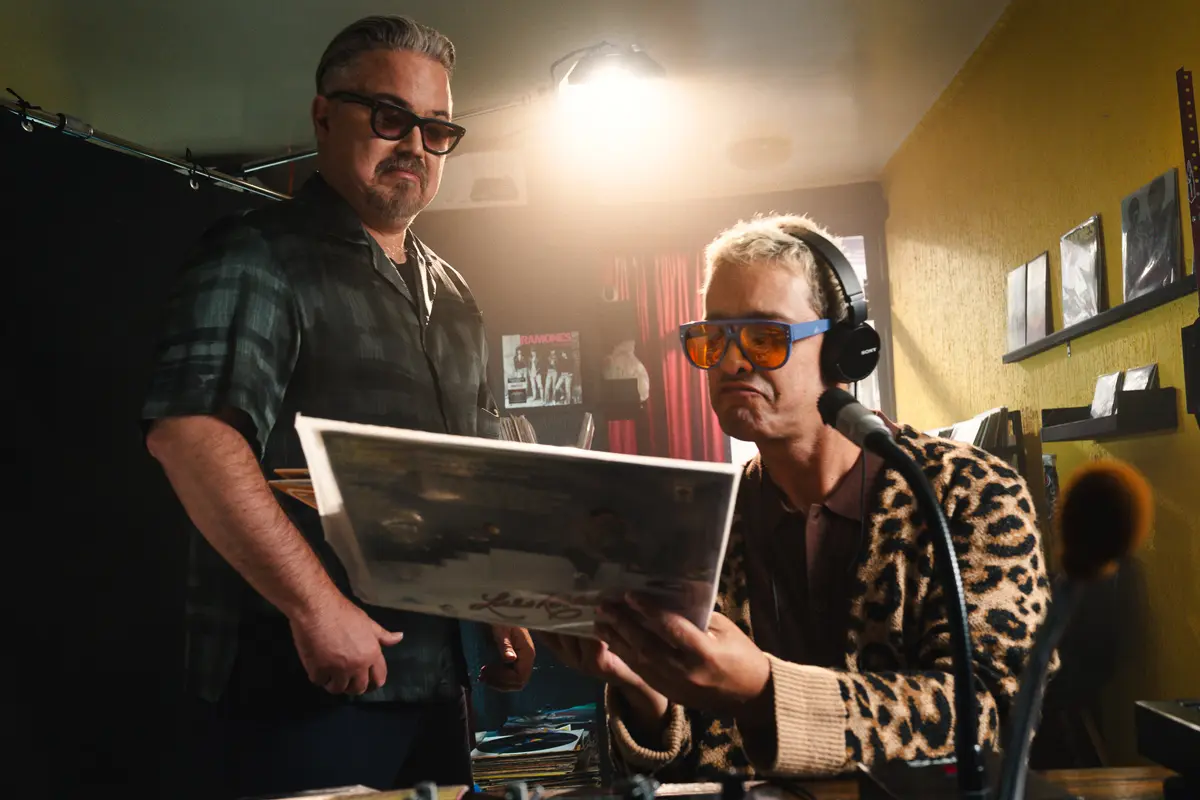 Los Amigos Invisibles