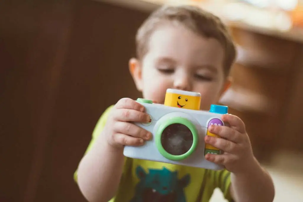 Compartir las fotos de sus hijos