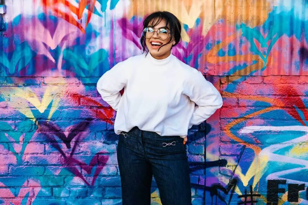 ¿qué montura de gafas usar, según el tipo de cara?