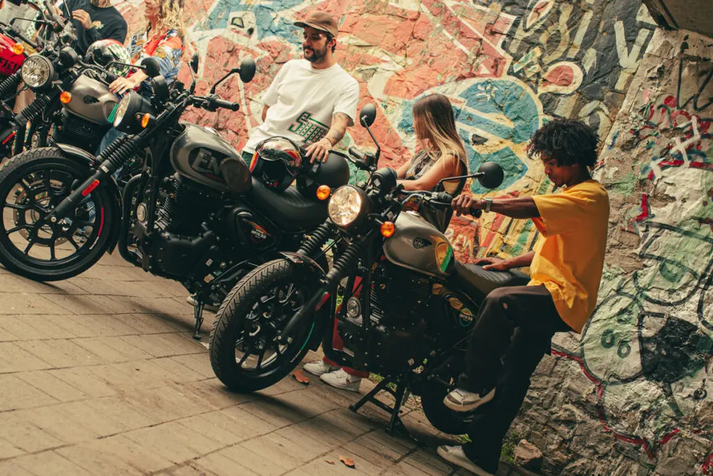 ¿cuáles son las mejores motos 350cc que se pueden conseguir en colombia? Royal enfield, moto, 350cc, royal, enfield, hntr,