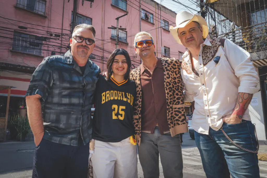 Los Amigos Invisibles