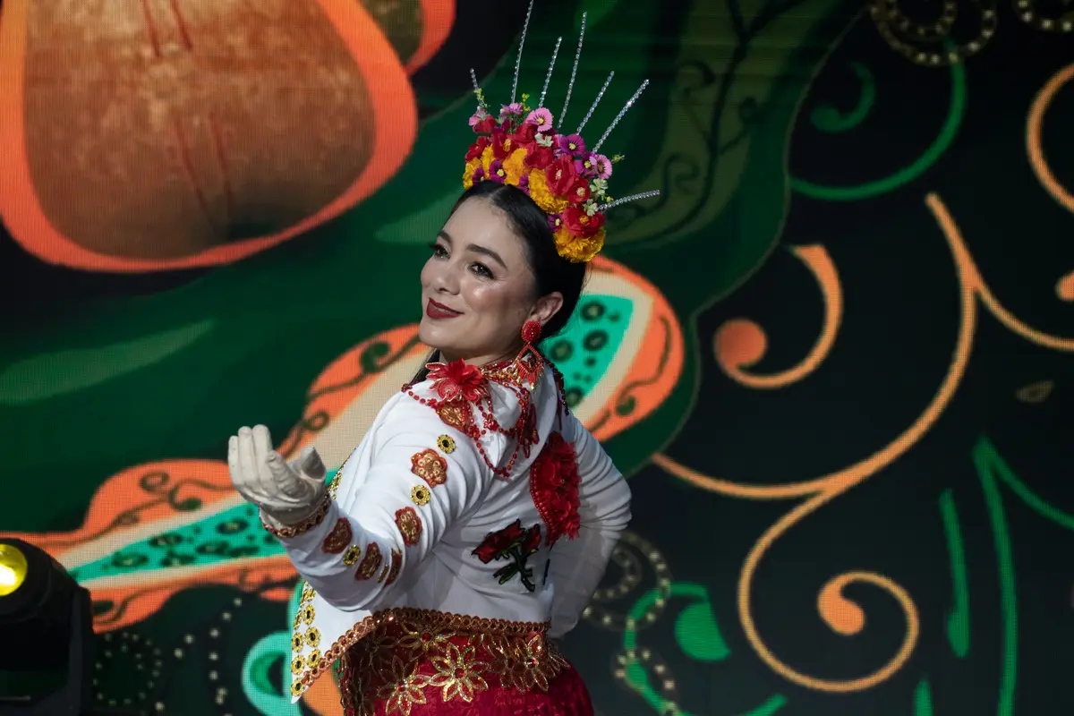 planes de lujo, marzo