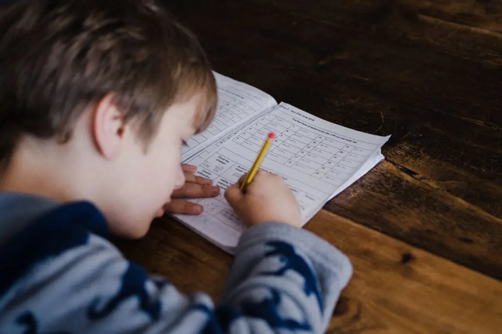 “si los padres detestan las matemáticas, muy probablemente los hijos también lo harán” Matemáticas