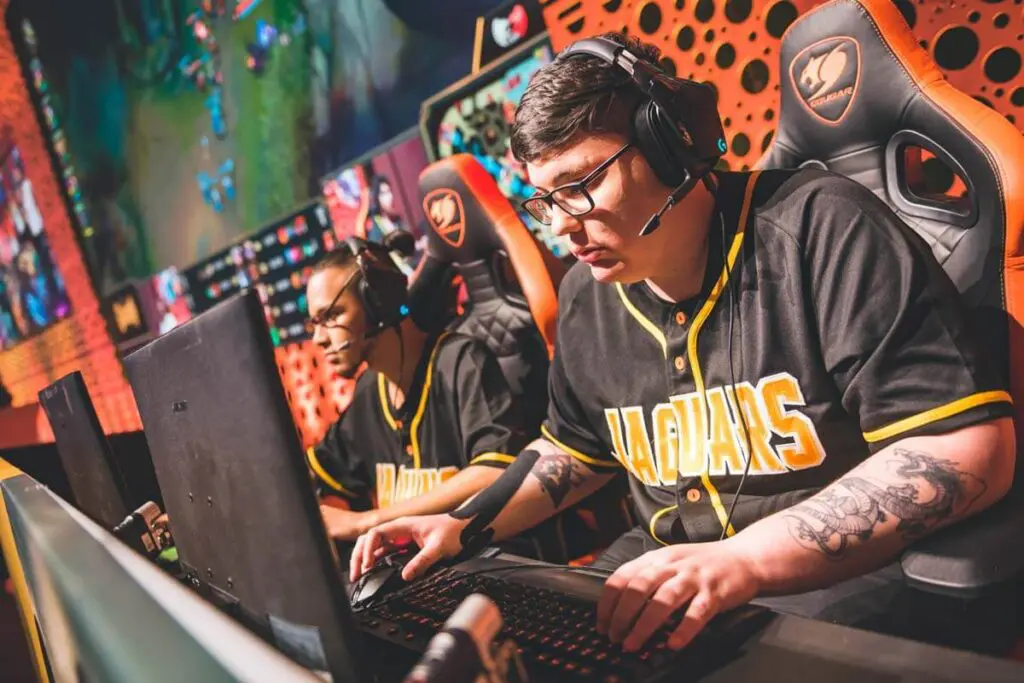 Llegó a colombia la primera liga profesional de videojuegos (e-sports)