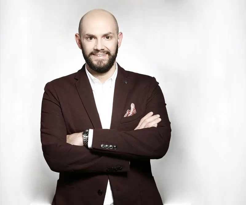 Nicolás de zubiría vuelve a la televisión con ¡a fuego rápido! Nicolás de zubiría vuelve a la televisión con ¡a fuego rápido!