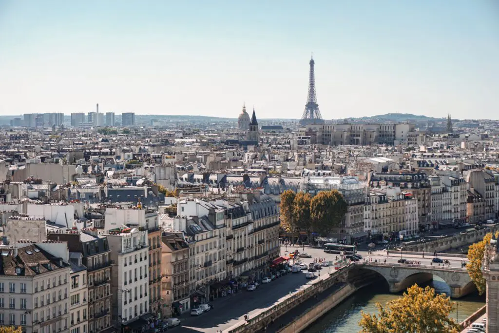 París