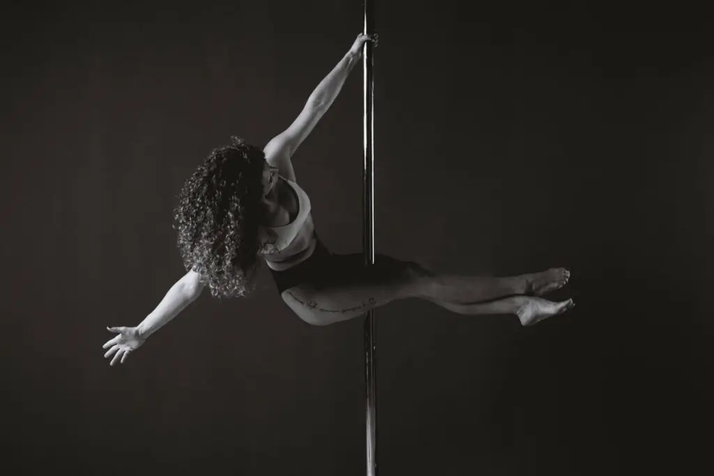 ¿por qué se practica el pole dance como deporte? Pole dance