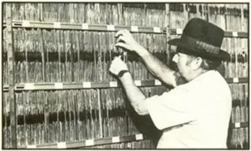 Así era la vida de un coleccionista de música en los años 80 Toño cuellar, coleccionista