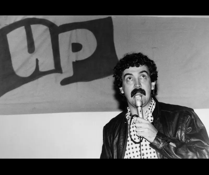 "la sombra de un gato se movía en la personalidad de bernardo jaramillo" javier darío restrepo