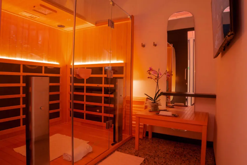 Así fue mi experiencia en el primer sauna infrarrojo de bogotá Thermacure, sauna infrarrojo