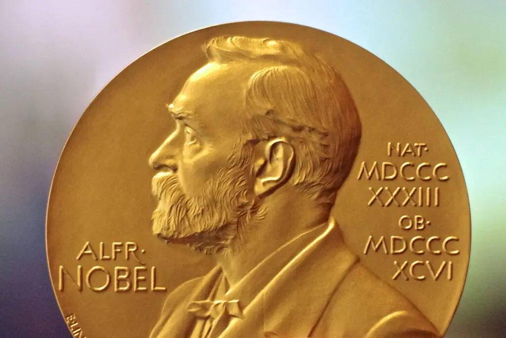 15 datos curiosos que debe saber de los premios nobel Premios nobel