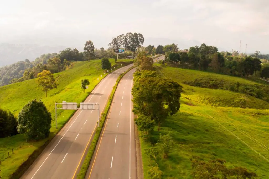Biciturismo por el Eje Cafetero para hacer en Semana Santa
