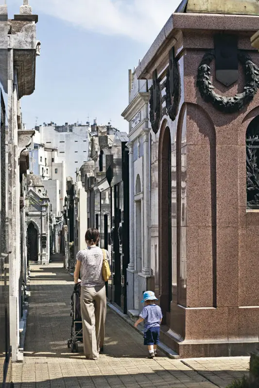recoleta_600x900