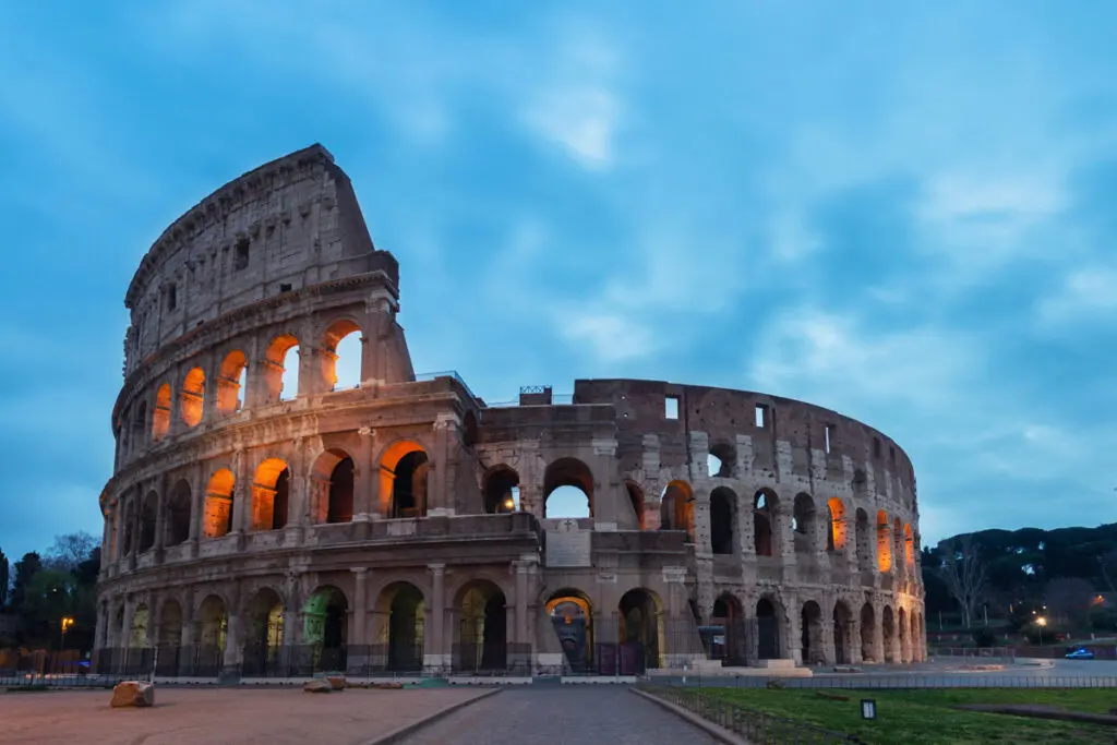 ¿cuál es la ciudad más bonita del mundo? La inteligencia artificial responde Coliseo romano