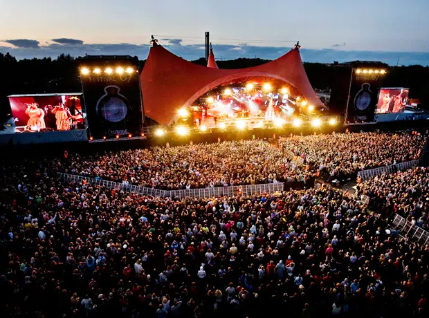 "¿cierto que coachella es igualito al estéreo picnic? "