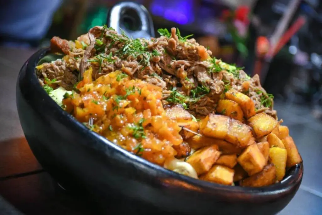 Las mejores cinco salchipapas que debe probar en bogotá