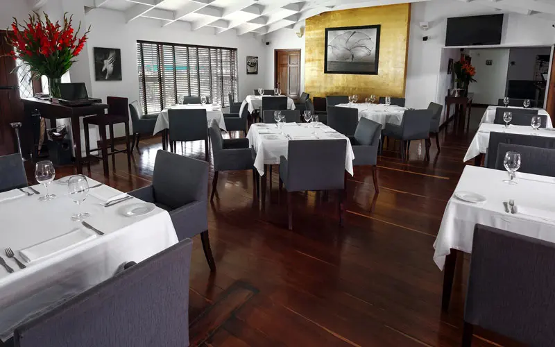 Restaurante matiz, comida mediterránea con influencia local