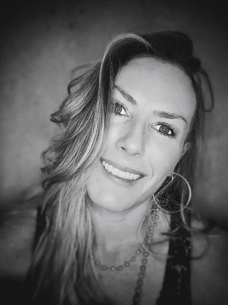 Cómo maté a mi padre: Una autoentrevista de Sara Jaramillo Klinkert