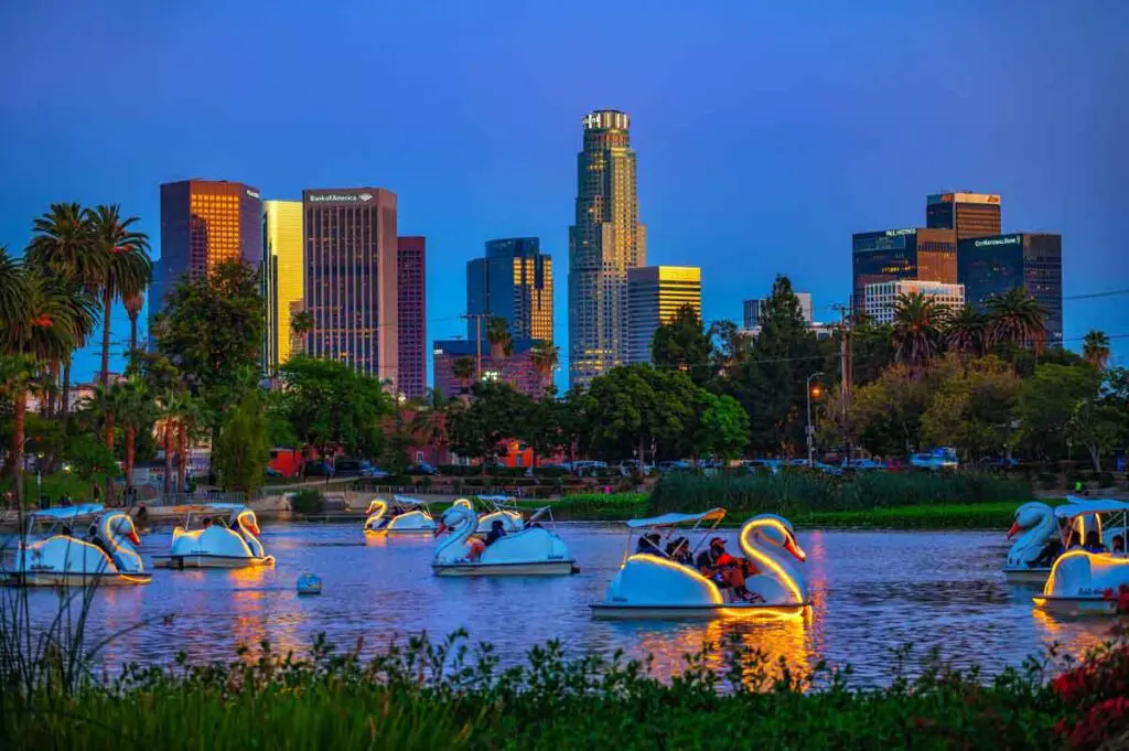 Nueva york lidera el ranking mundial de ciudades con más millonarios en 2025