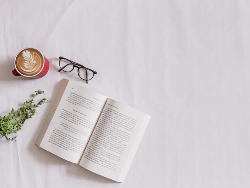 Cinco novedades literarias recomendadas para leer en noviembre Cinco novedades literarias recomendadas para leer en noviembre