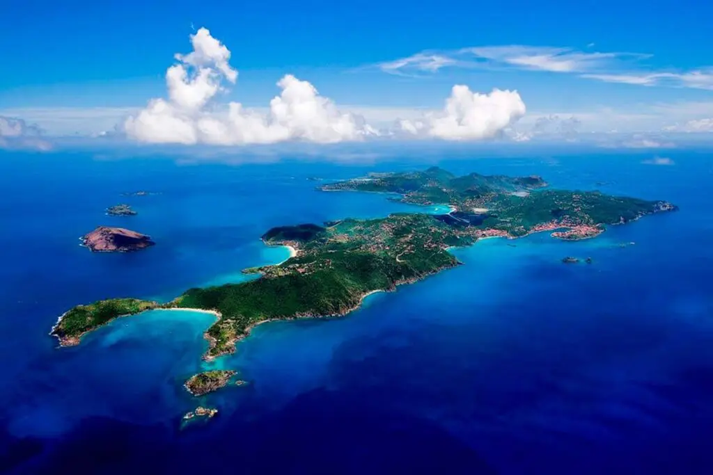 Cinco islas del Caribe que seguramente no conocía Cinco islas del Caribe que seguramente no conocía