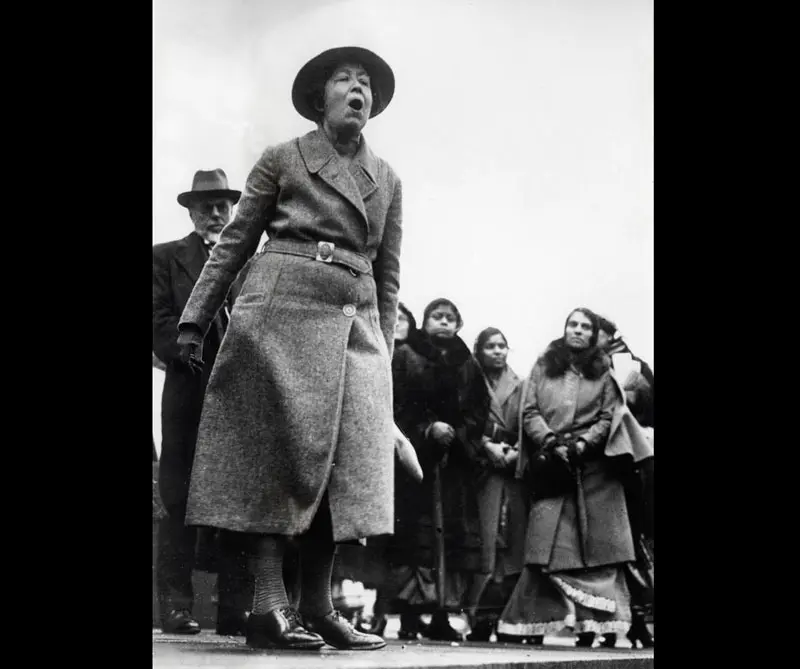 Así fue el primer sufragio femenino