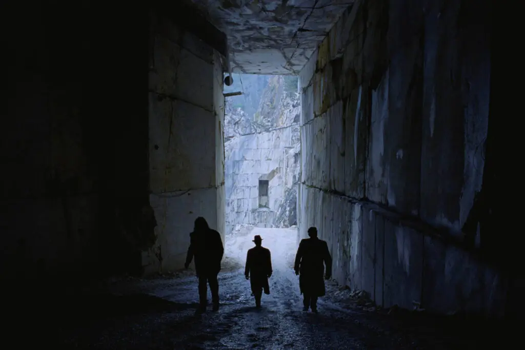 The brutalist: una estructura hecha para que entre la luz 